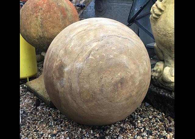 Limestone Ball Large
