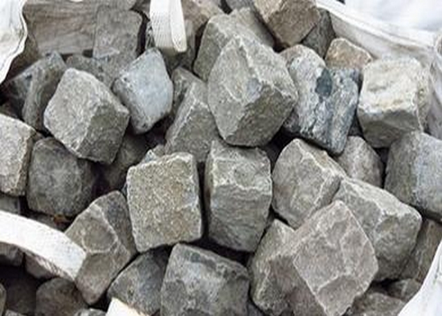 Reclaimed Dublin Limestone Cobbles