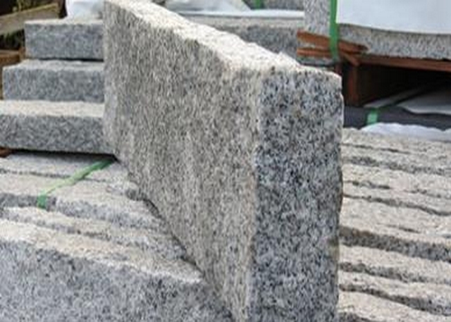 Granite Kerb Natural Finish 8cm