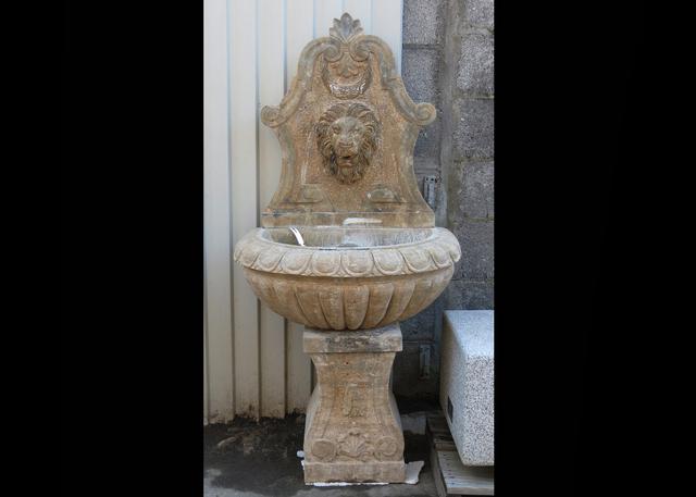 Limestone Lion Head Wall Fountain