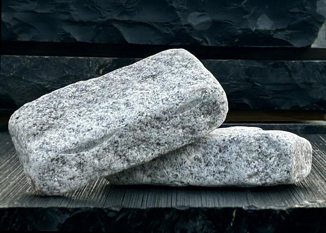 Silver Granite Tumbled Cobbles