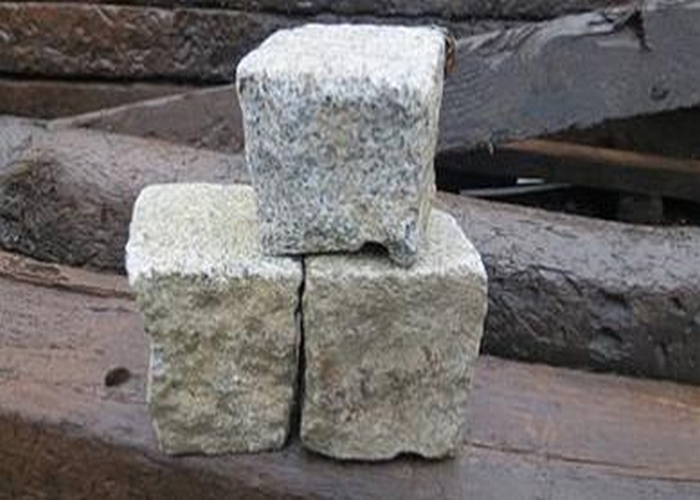 Reclaimed Granite Cobbles